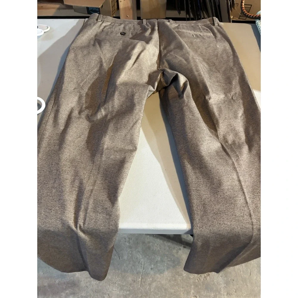 Banana Republic Men's 34